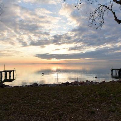 Gardasee Abenddaemmerung Steg Italien 1